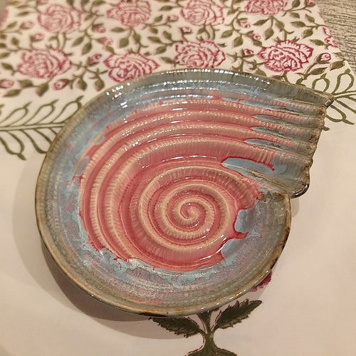 Ceramic Platter Shell (Blue/Pink)