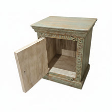 Load image into Gallery viewer, Vintage Wooden Side Table (set of 2)